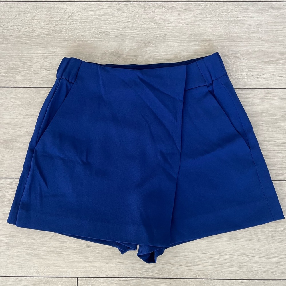 Babaton Skort in Blue